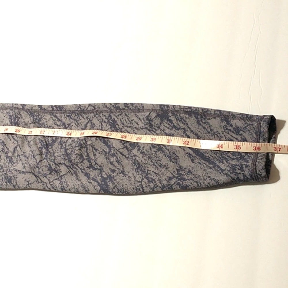 All in motion marble leggings - Picture 7 of 8